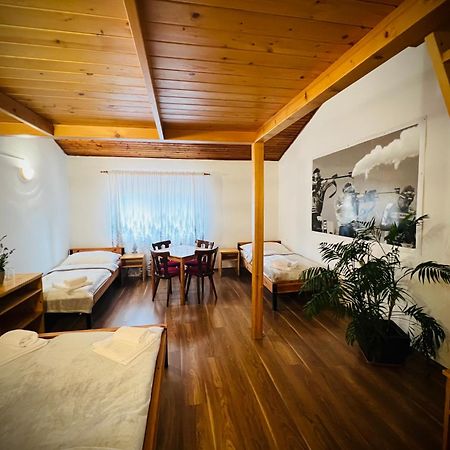 Bystra 94 Profibikers Hotel ภายนอก รูปภาพ