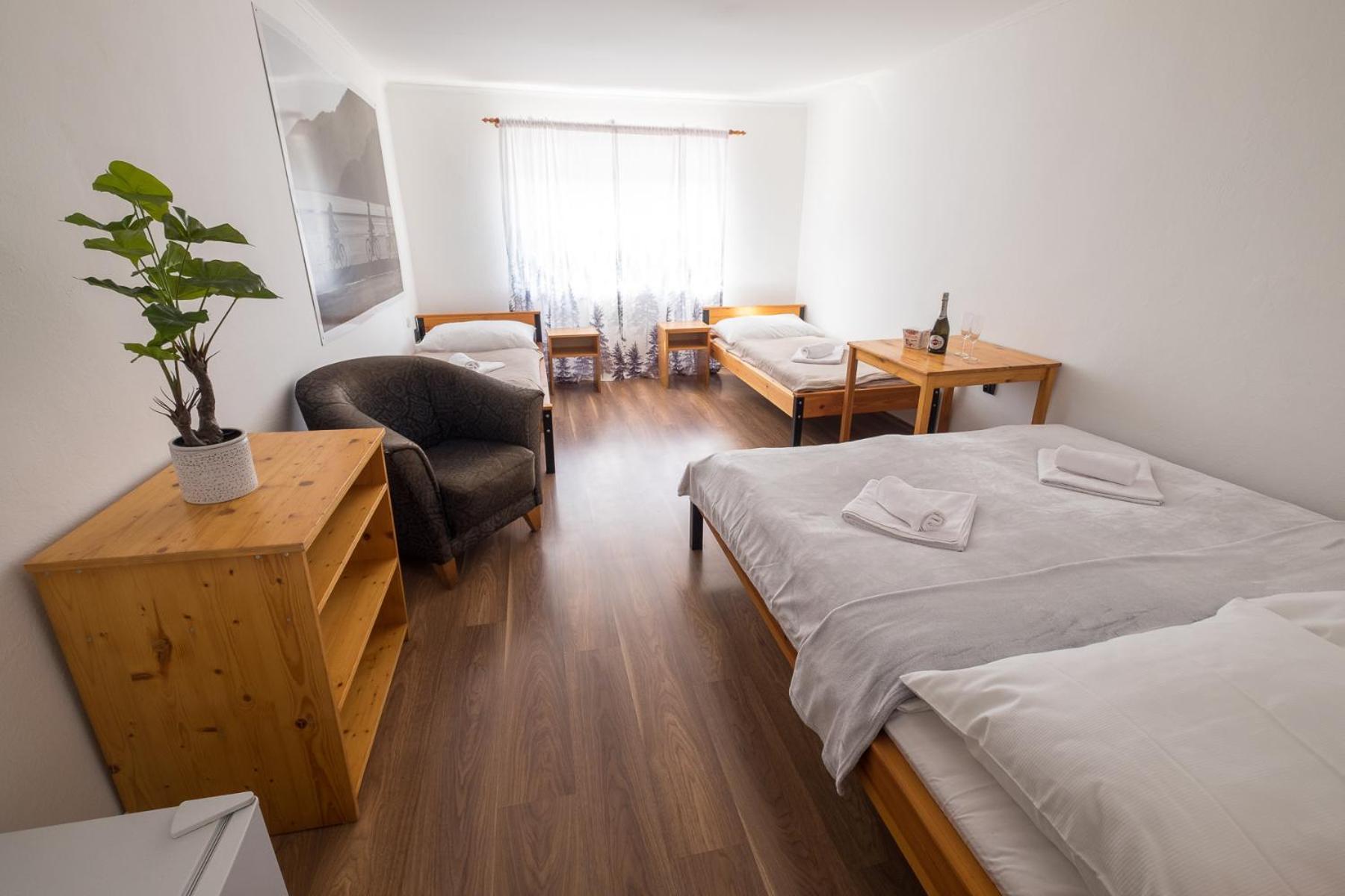 Bystra 94 Profibikers Hotel ภายนอก รูปภาพ