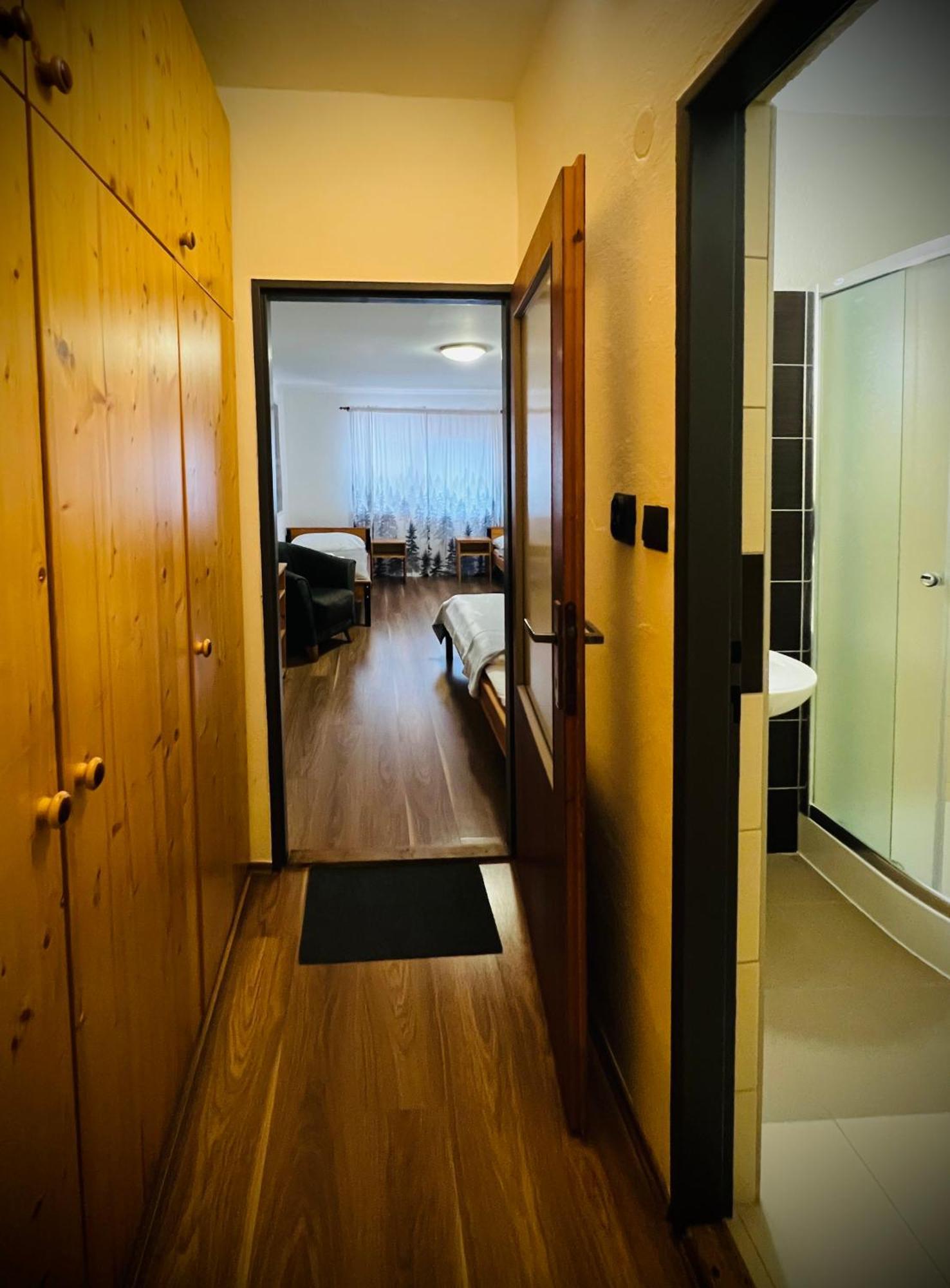 Bystra 94 Profibikers Hotel ภายนอก รูปภาพ