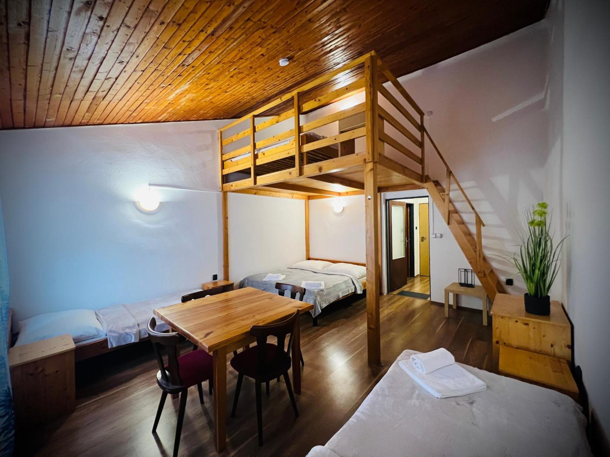 Bystra 94 Profibikers Hotel ภายนอก รูปภาพ