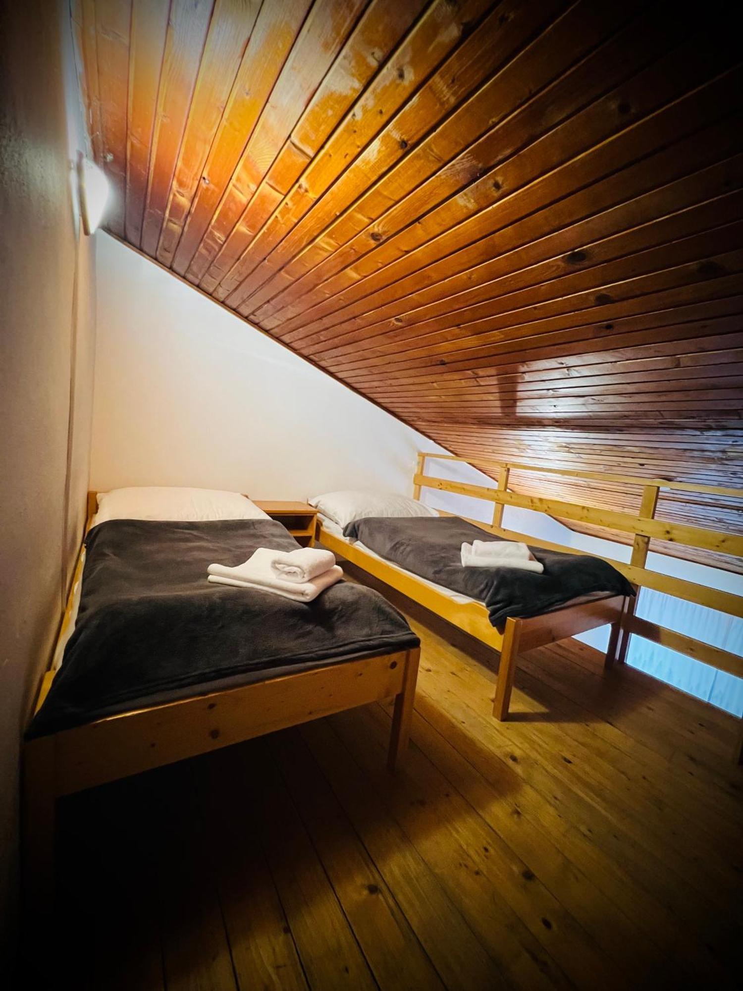 Bystra 94 Profibikers Hotel ภายนอก รูปภาพ